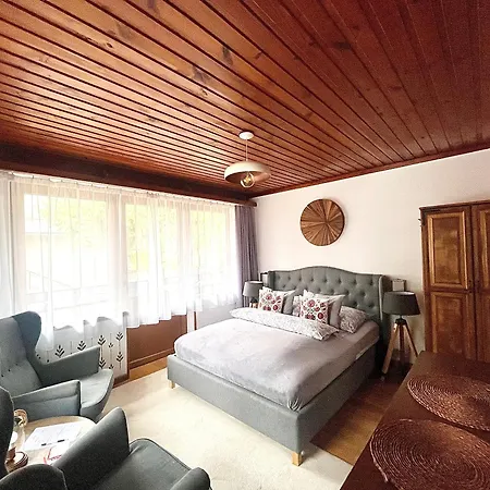 Marina Bed & Breakfast